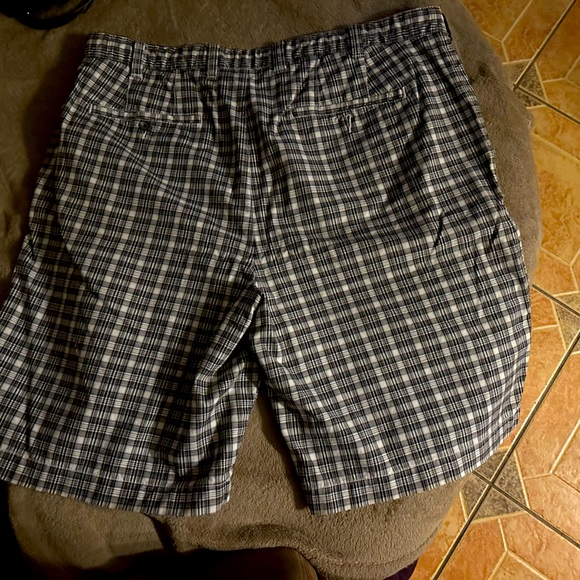 Men’s Dressy Shorts. Sz 40 - Picture 4 of 5